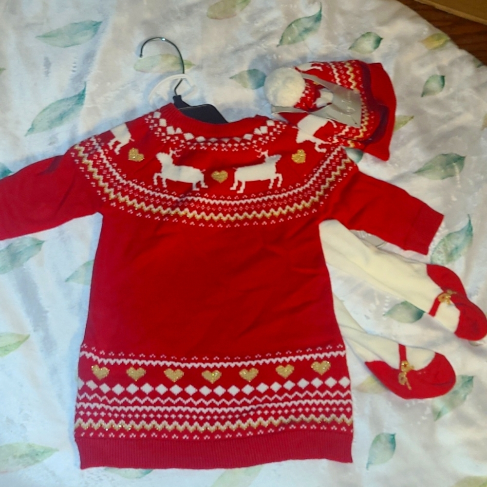 Tiny treads christmas red knitted baby girl outfit size 3 months